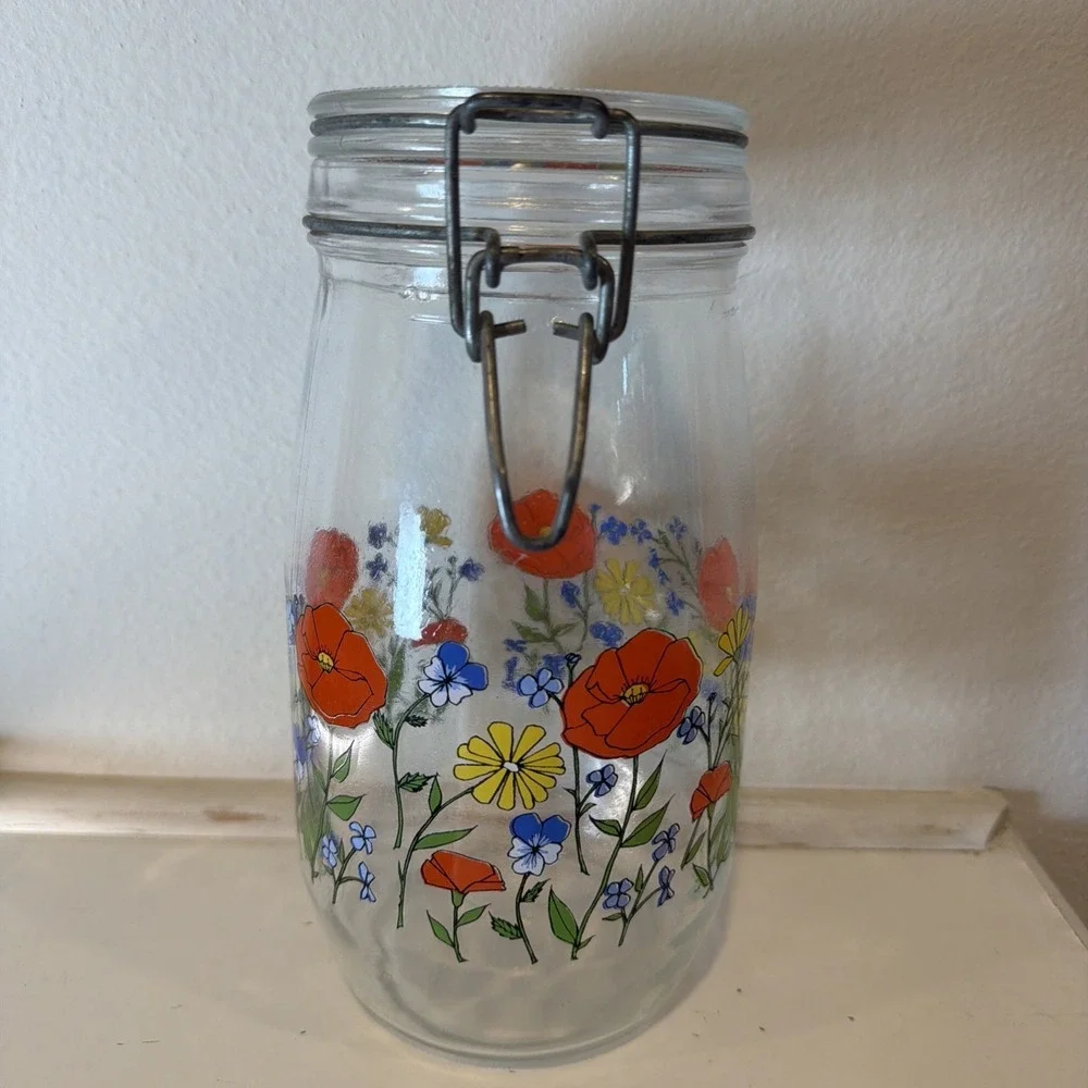 Arc France R Carmen Poppy Flowers Lidded Glass Storage Jar